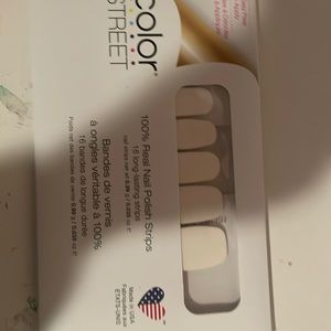 color street sticker nails white